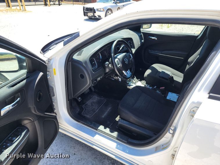 image for item DL6647 2013 Dodge Charger Police