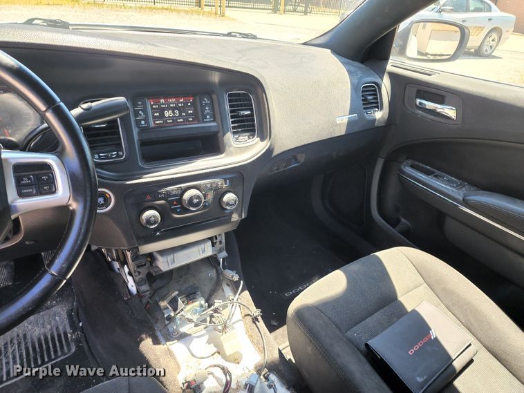 image for item DL6647 2013 Dodge Charger Police