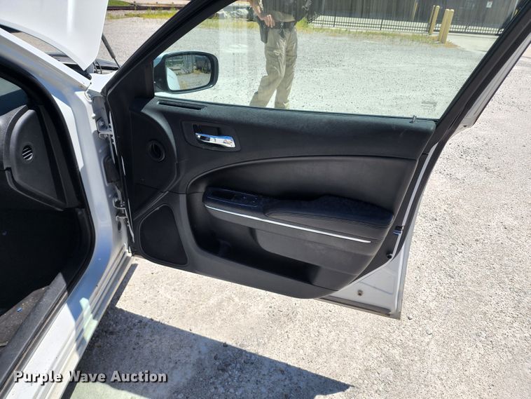 image for item DL6647 2013 Dodge Charger Police