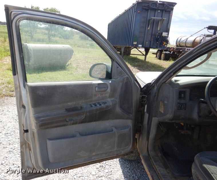 image for item DM2260 2001 Dodge Durango  SUV