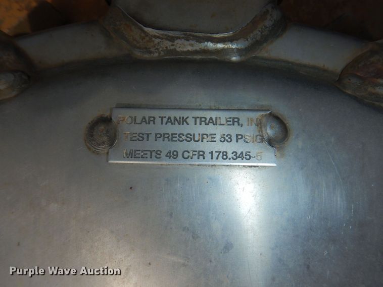 image for item DM2261 2000 Polar  tank trailer