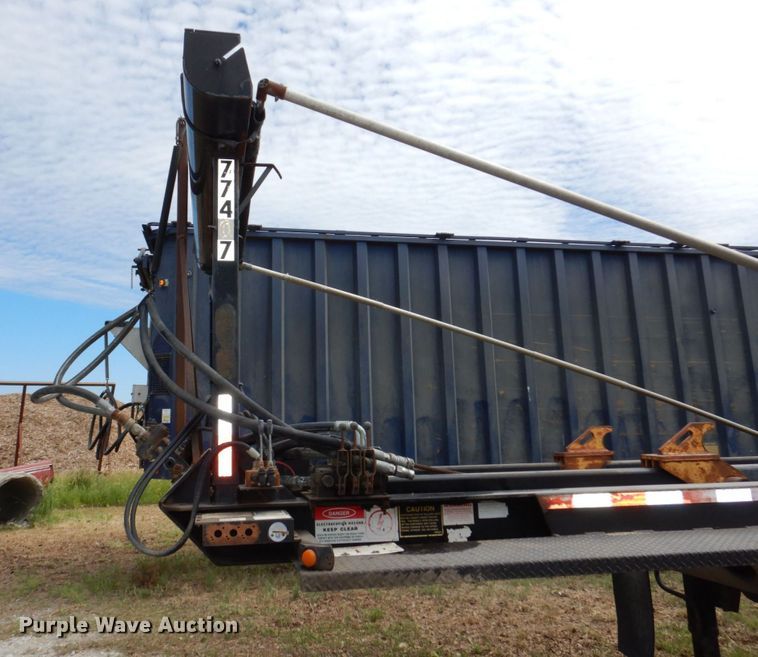 image for item DM2262 2007 Benlee TA60TC34  roll-off container trailer