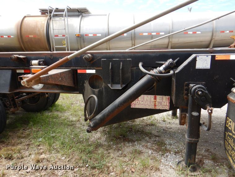 image for item DM2262 2007 Benlee TA60TC34  roll-off container trailer