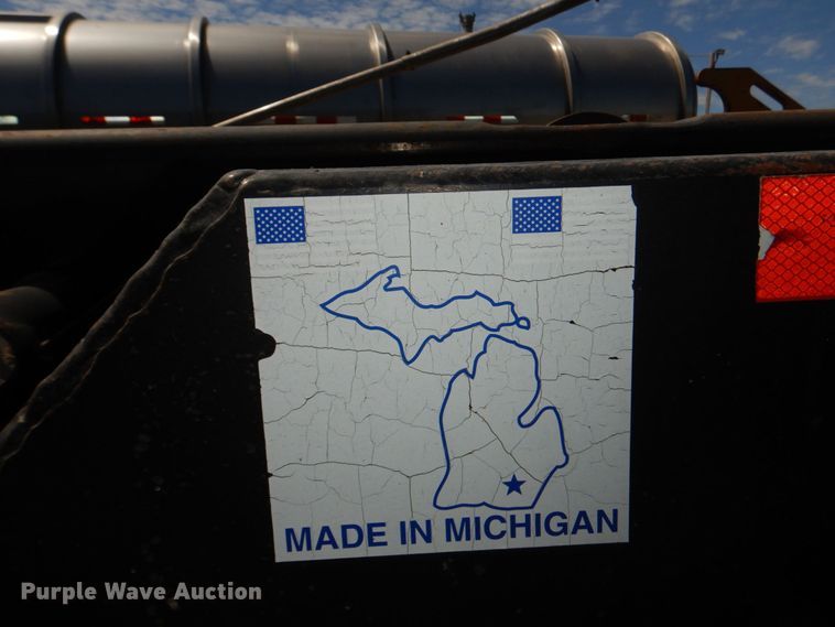 image for item DM2262 2007 Benlee TA60TC34  roll-off container trailer