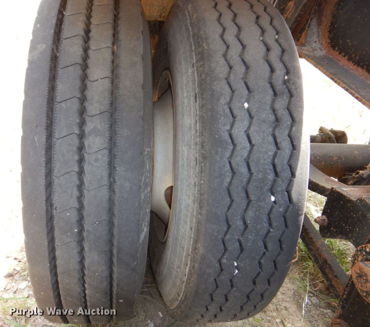 image for item DM2262 2007 Benlee TA60TC34  roll-off container trailer