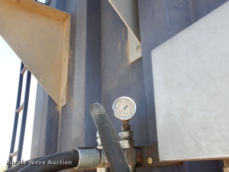 image for item DM2263 2005 Wilkens 54115SPOT  walking floor trailer