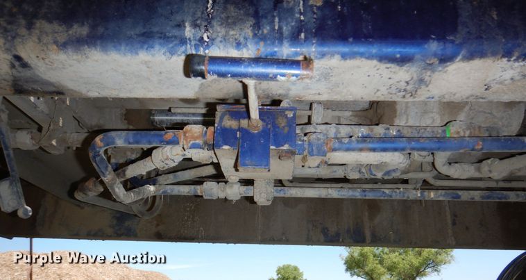 image for item DM2263 2005 Wilkens 54115SPOT  walking floor trailer