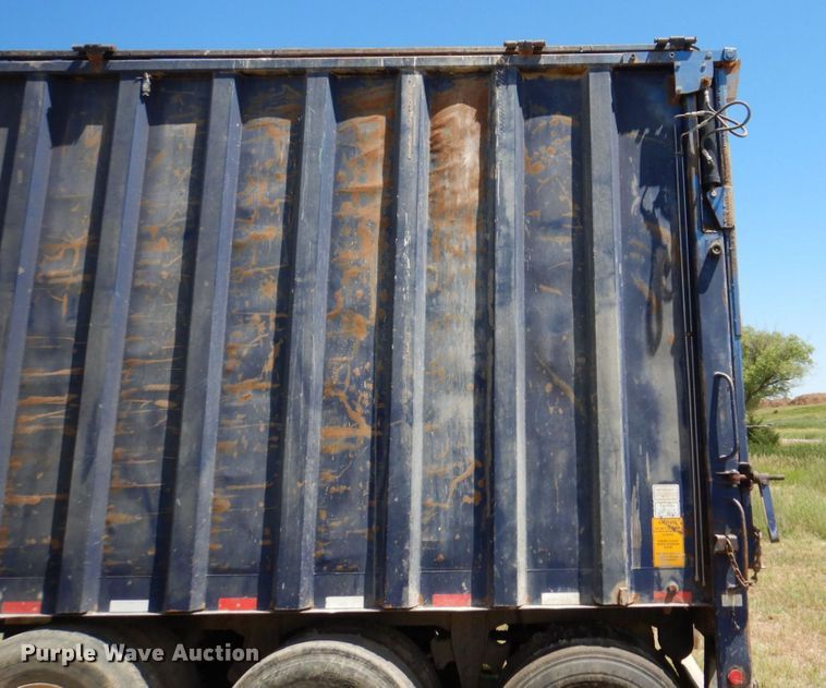 image for item DM2263 2005 Wilkens 54115SPOT  walking floor trailer