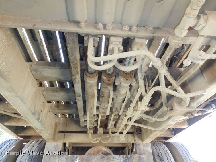 image for item DM2263 2005 Wilkens 54115SPOT  walking floor trailer