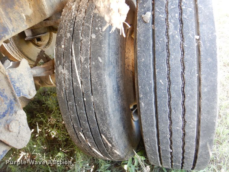 image for item DM2263 2005 Wilkens 54115SPOT  walking floor trailer