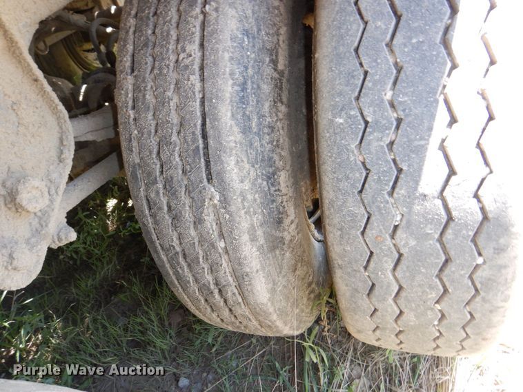 image for item DM2263 2005 Wilkens 54115SPOT  walking floor trailer