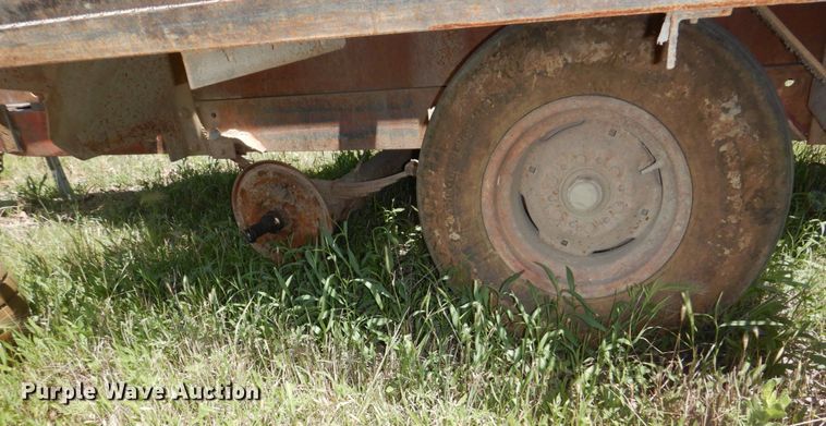 image for item DM2264 Fuel tank trailer