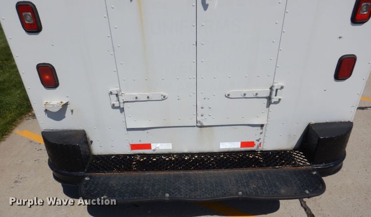 image for item DM2301 1991 Chevrolet P30  delivery truck