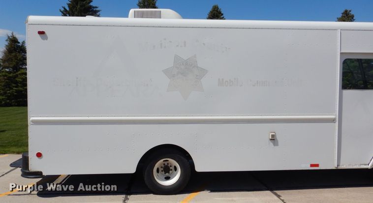 image for item DM2301 1991 Chevrolet P30  delivery truck