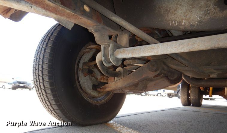 image for item DM2301 1991 Chevrolet P30  delivery truck