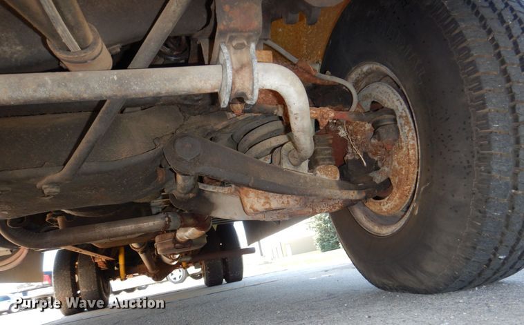 image for item DM2301 1991 Chevrolet P30  delivery truck