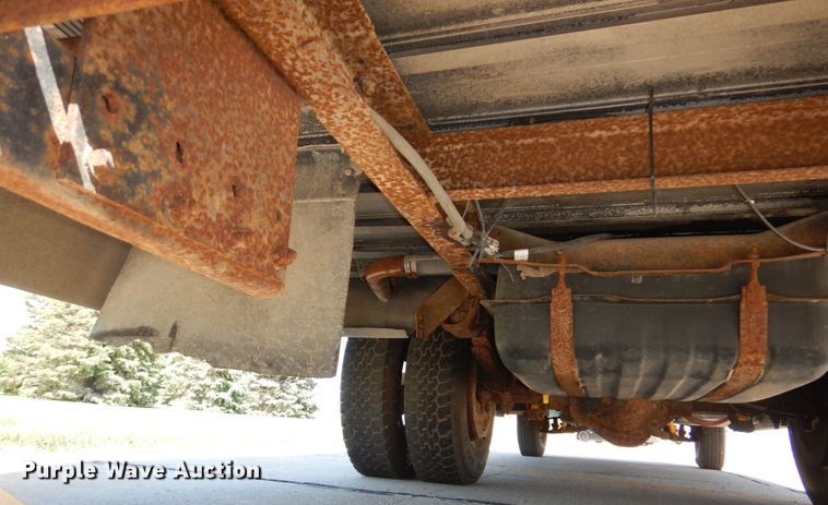 image for item DM2301 1991 Chevrolet P30  delivery truck