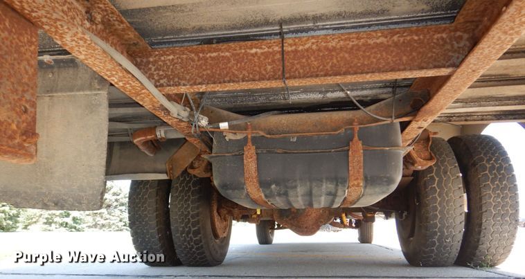 image for item DM2301 1991 Chevrolet P30  delivery truck