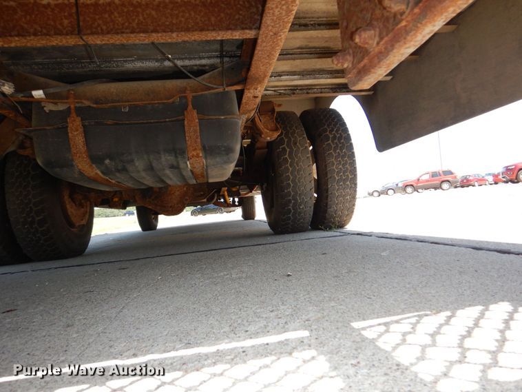 image for item DM2301 1991 Chevrolet P30  delivery truck