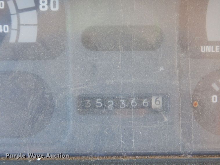 image for item DM2301 1991 Chevrolet P30  delivery truck