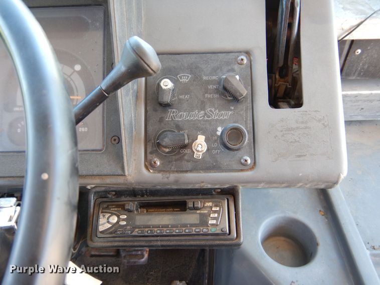 image for item DM2301 1991 Chevrolet P30  delivery truck