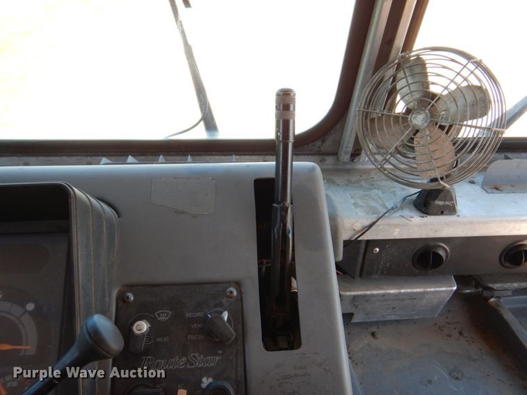 image for item DM2301 1991 Chevrolet P30  delivery truck