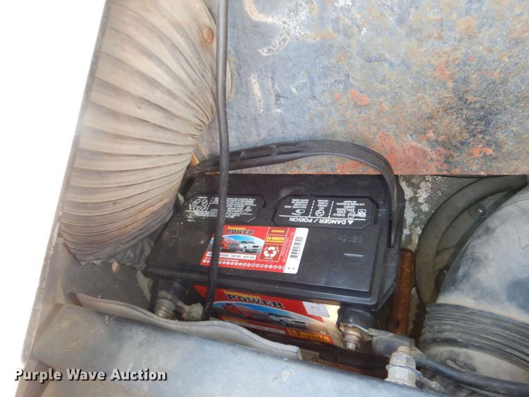 image for item DM2301 1991 Chevrolet P30  delivery truck