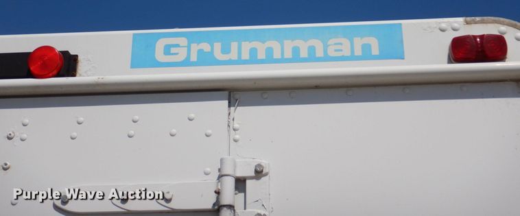 image for item DM2301 1991 Chevrolet P30  delivery truck