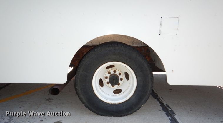 image for item DM2301 1991 Chevrolet P30  delivery truck