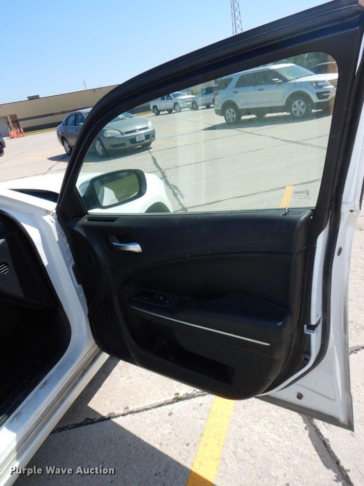 image for item DM2302 2015 Dodge Charger Police