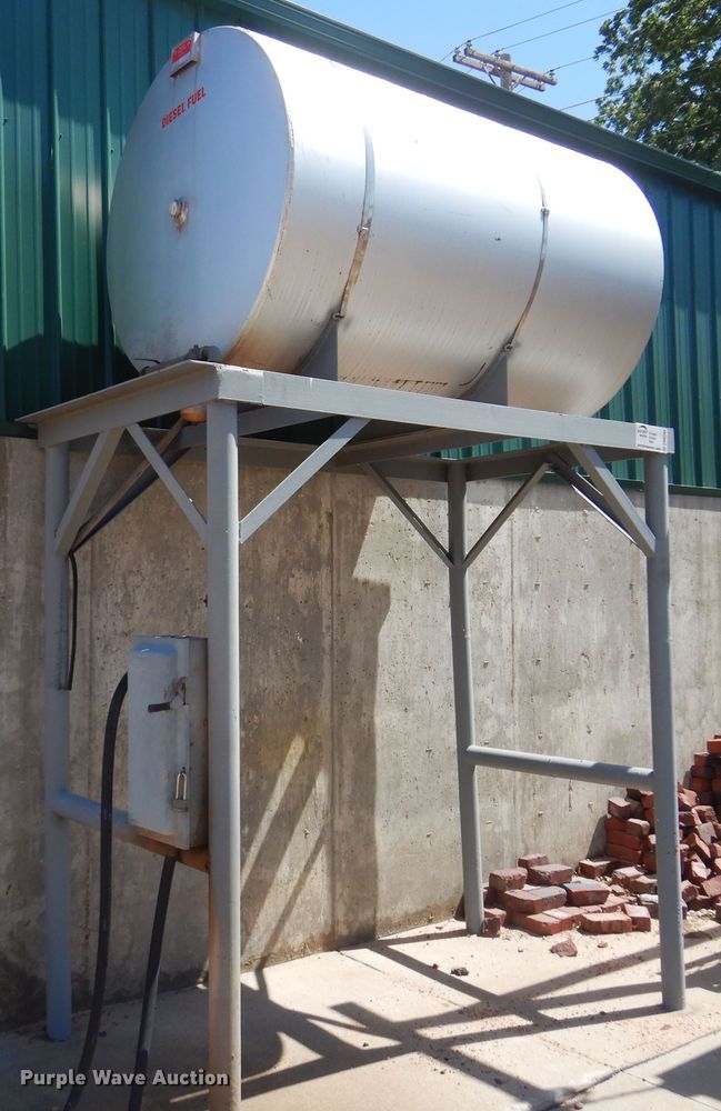 image for item DN0384 Fuel tank