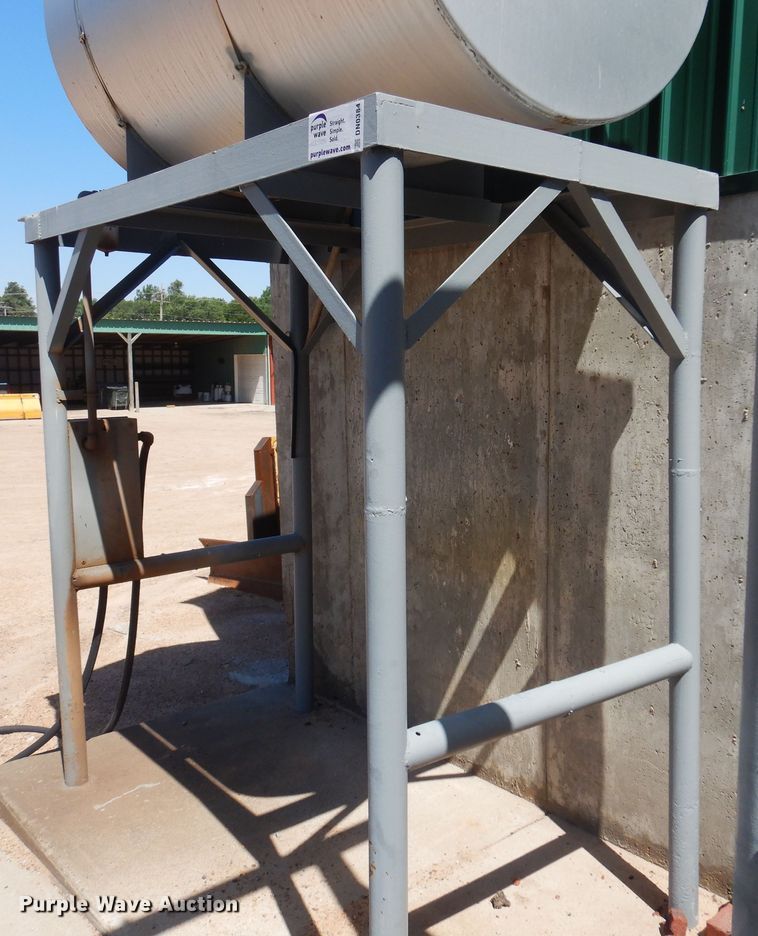 image for item DN0384 Fuel tank