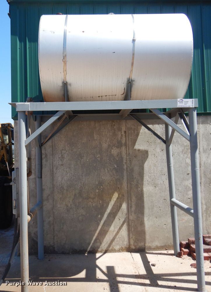 image for item DN0384 Fuel tank