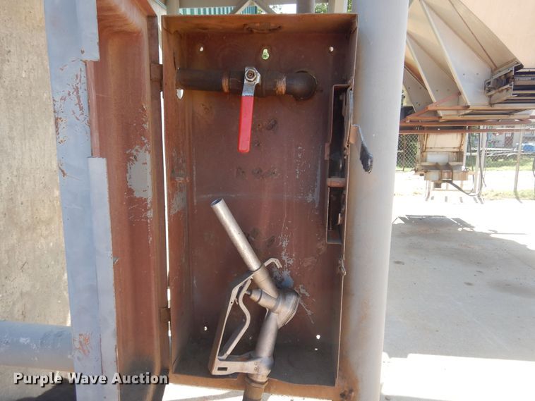 image for item DN0384 Fuel tank