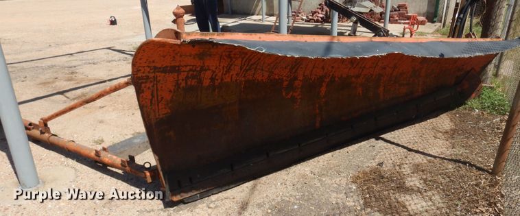 image for item DN0385 Henke  snow plow