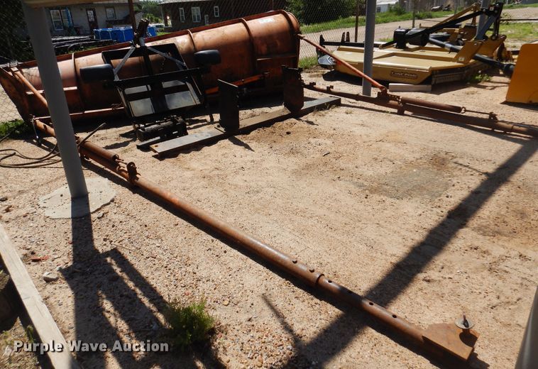 image for item DN0385 Henke  snow plow