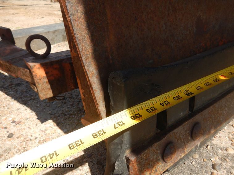 image for item DN0385 Henke  snow plow