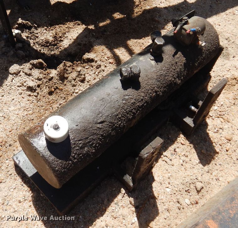 image for item DN0385 Henke  snow plow