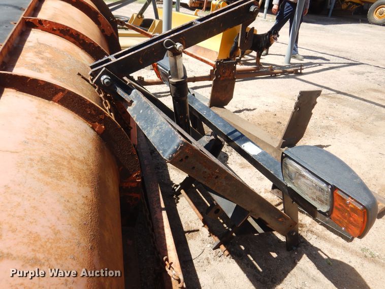 image for item DN0385 Henke  snow plow