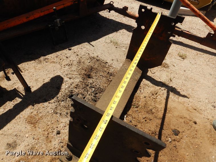 image for item DN0385 Henke  snow plow