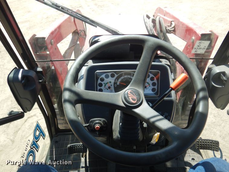 image for item DN0386 Mahindra 3616 HST  MFWD tractor