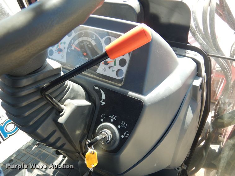 image for item DN0386 Mahindra 3616 HST  MFWD tractor