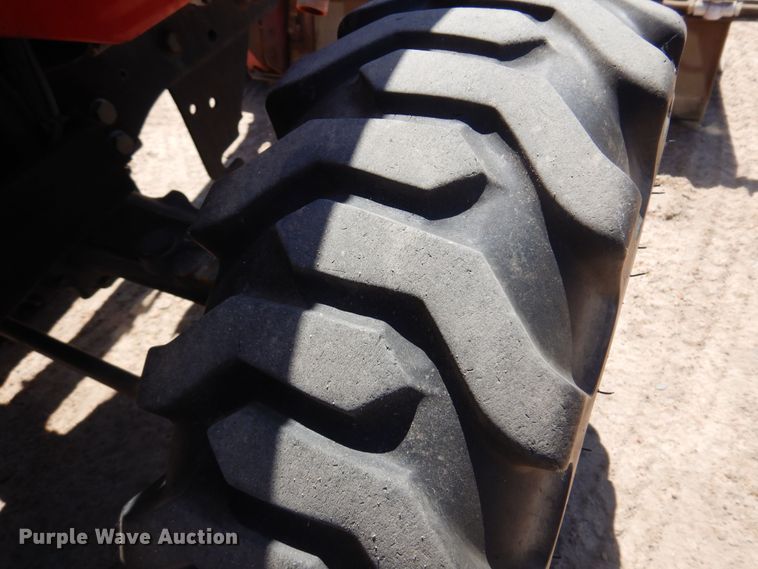 image for item DN0386 Mahindra 3616 HST  MFWD tractor