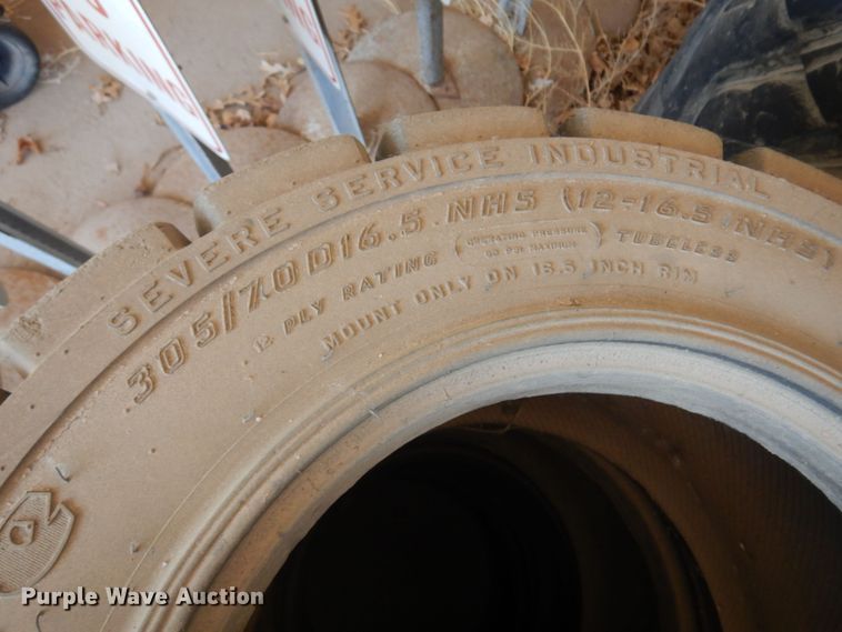 image for item DN0387 (5) skid steer tires