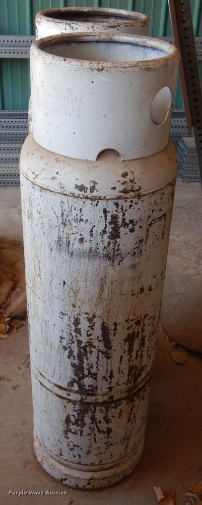 image for item DN0390 (2) LPG tanks