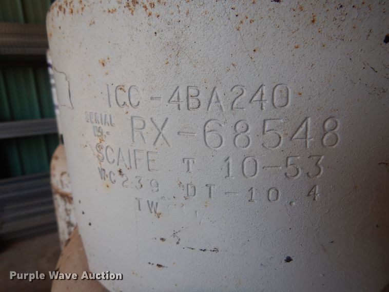 image for item DN0390 (2) LPG tanks