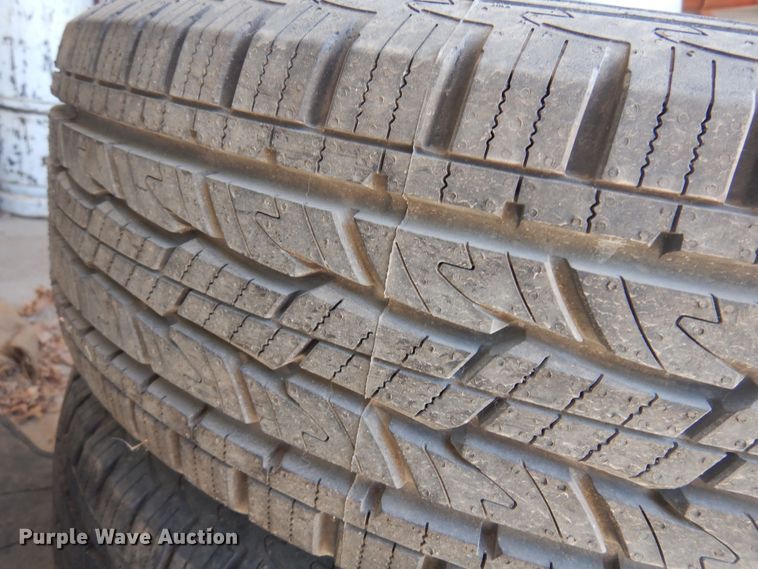 image for item DN0392 (4) tires