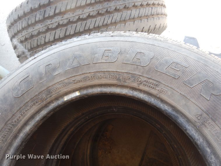 image for item DN0392 (4) tires