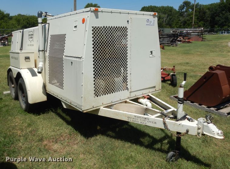 image for item DN1580 1996 Sewer 747  sewer jetter trailer