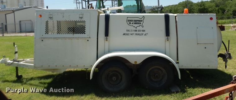 image for item DN1580 1996 Sewer 747  sewer jetter trailer